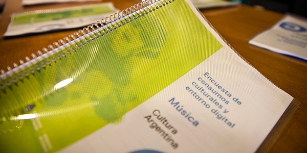 El folklore y la música romántica, géneros preferidos de los argentinos