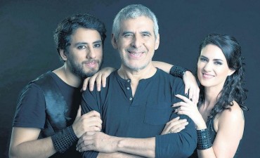 Peteco Carabajal en su nuevo proyecto “Riendas Libres” presenta “El amor como bandera” 