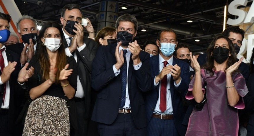 Lammens anunció que el programa Previaje se convertirá en ley