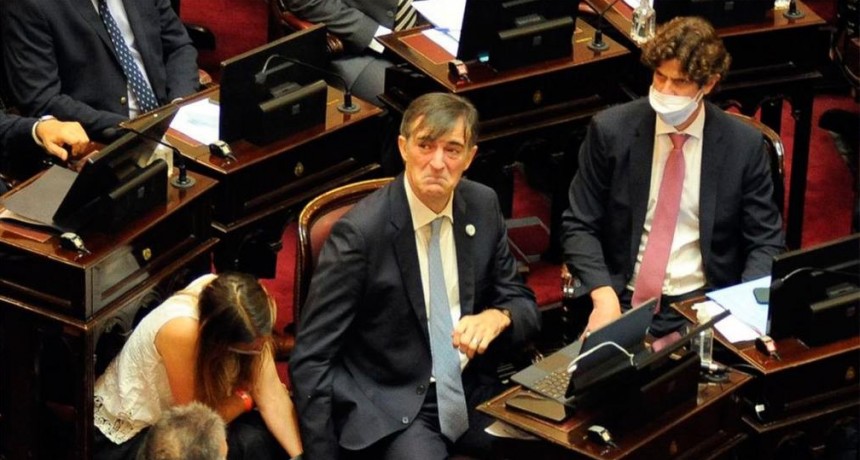 Bullrich renunció a su banca con una carta que conmovió al Senado