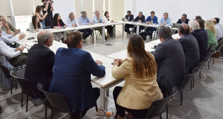Llegaron las lluvias, pero sigue la “sequía” de medidas para aliviar la situación del campo