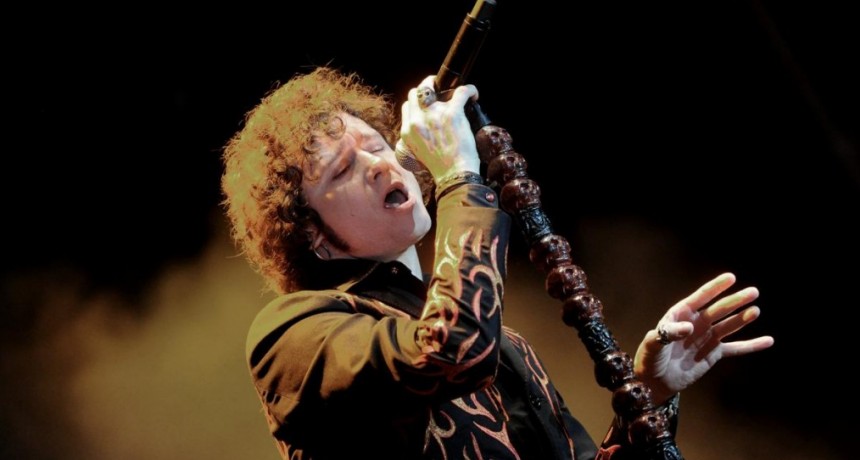 Enrique Bunbury volvi&oacute; triunfal a los escenarios argentinos con &ldquo;Greta Garbo&rdquo;