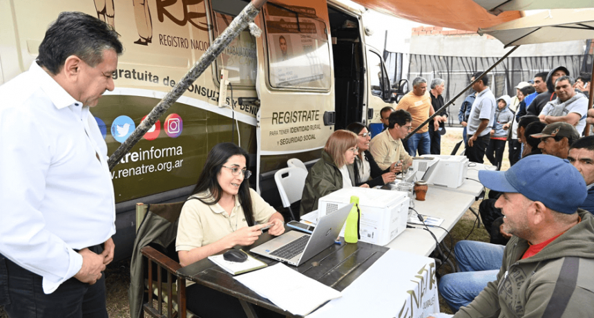Pagarán un bono extraordinario de $ 20.000 a trabajadores rurales con prestación por desempleo