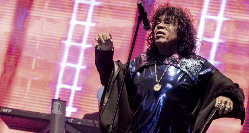 “La Mona” Jiménez brilló en el arranque del festival por el aniversario de Río Gallegos