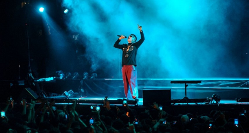 YSY A dio cátedra en Huracán: reunió a Modo Diablo y armó su propia rave electrónica