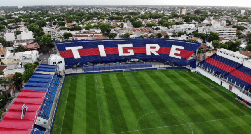 Tigre homenajeó a sus hinchas desaparecidos con la colocación de una placa en el Dellagiovanna